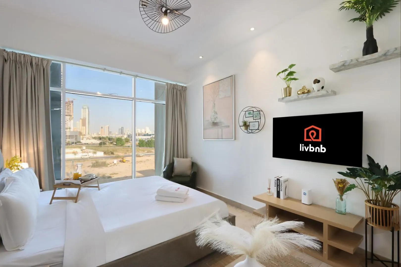 Apartment Livbnb - Chic And Cosy Studio With Rooftop Pool, Jvt Dubai